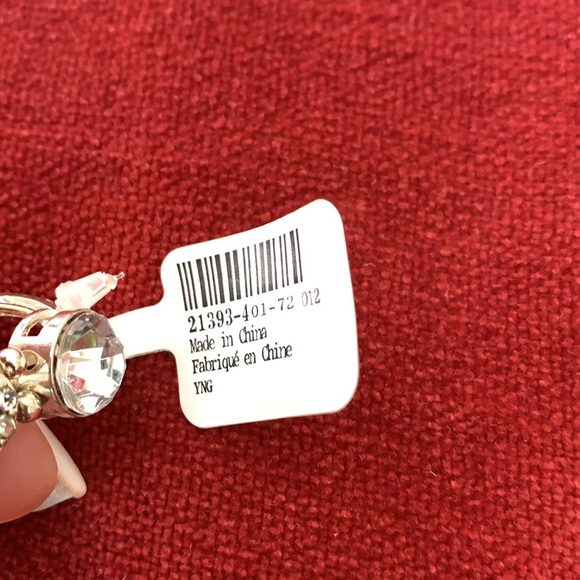 NWT Rhinestone Silver Bracelet - Picture 4 of 4